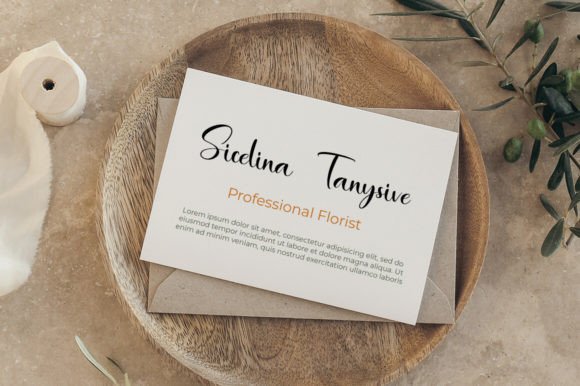 Malovetine Font PNG with transparent background - Preview 4