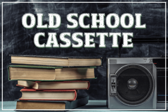 College Vintage Font - Preview 3