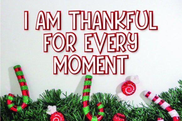 Christmas Font - Preview 1