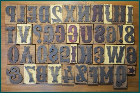 Circus Font - Preview 6