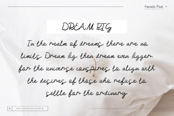 Amanola Font - Preview 1