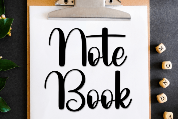 Holiday Font - Preview 3