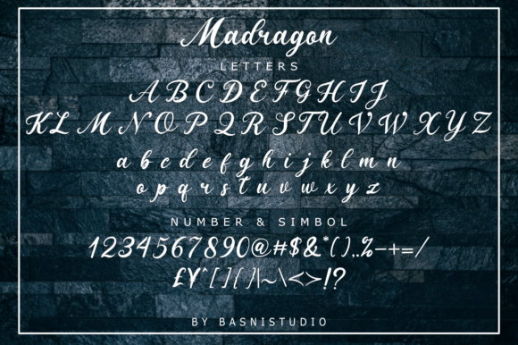 Madragon Font PNG with transparent background - Preview 1