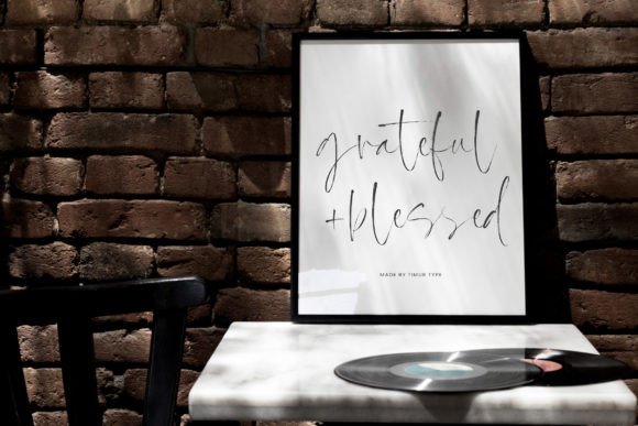 Estella Gardens Font - Preview 2