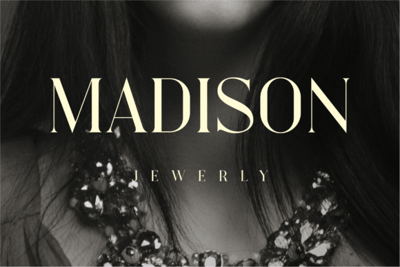 Golde Font - Preview 2