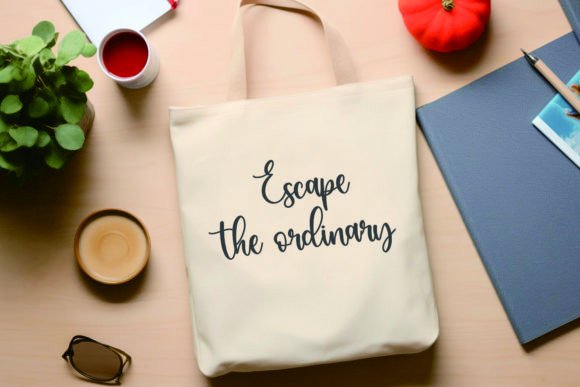Home Font - Preview 4