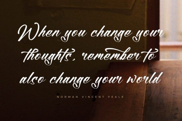 Erollitens Franklyn Font - Preview 4