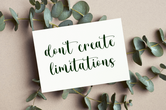 Delminsta Font - Preview 5