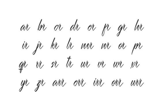 Classic Moura Font - Preview 5