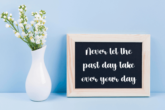 Beloved Font - Preview 3