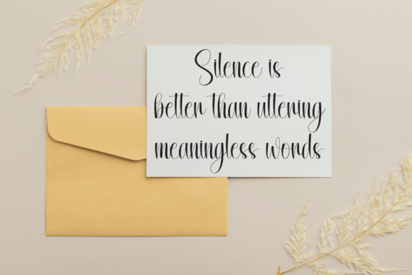Dailyn Font - Preview 2