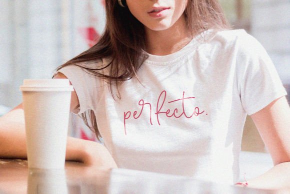 Daniela Paradise Font - Preview 3
