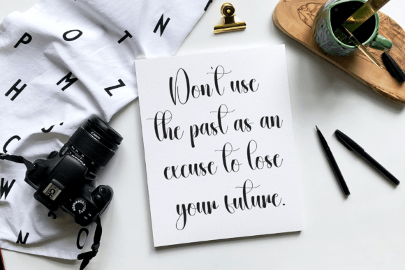 Radiate Font PNG with transparent background - Preview 1