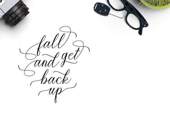 Canden Font - Preview 1
