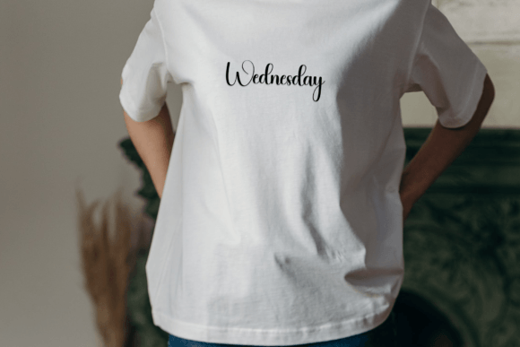 Blanket Font - Preview 3