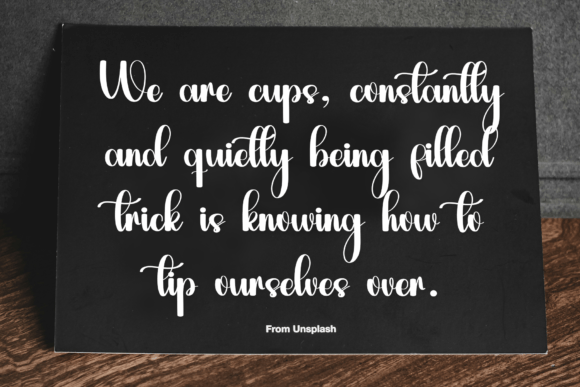 Magniton Font PNG with transparent background - Preview 3