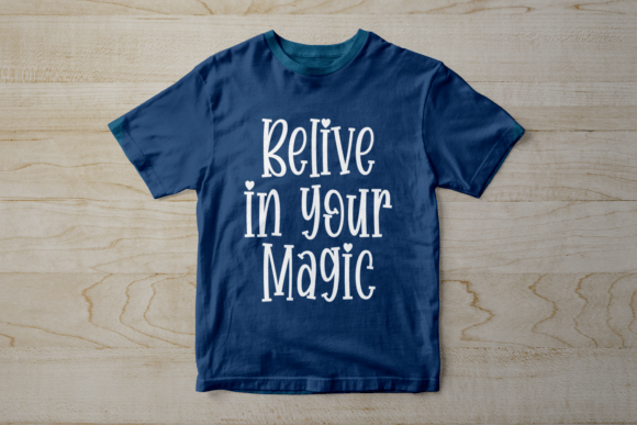 Beautiful Moonlight Font - Preview 1