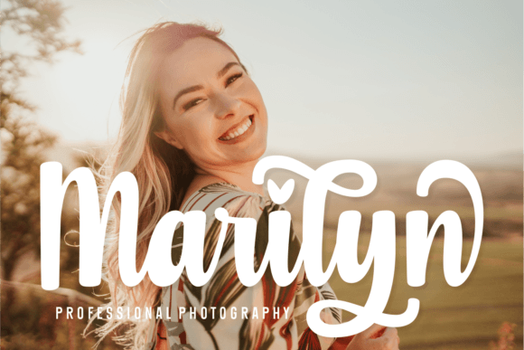Smiled Again Font PNG with transparent background - Preview 3