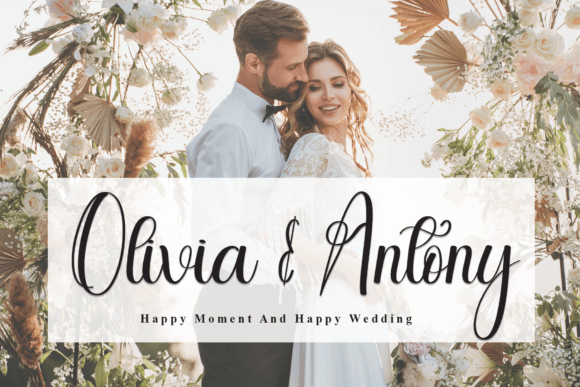 Family Font - Preview 1