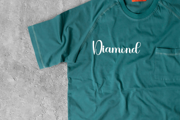 Brilliant Font - Preview 3