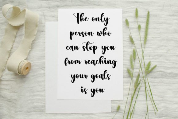 Darling Font - Preview 1