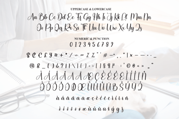 Handle Font - Preview 6