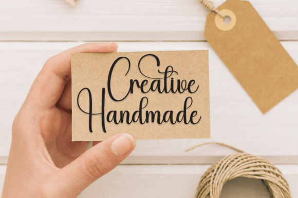Badge Font - Preview 4