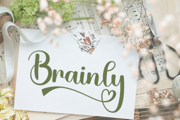 Family Font - Preview 4