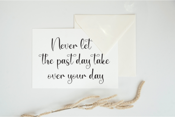 Monkista Font PNG with transparent background - Preview 3