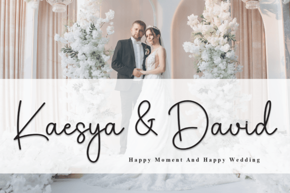 Ghostinger Font - Preview 1