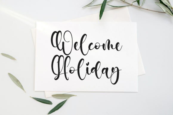 Beautiful Beaches Font - Preview 4