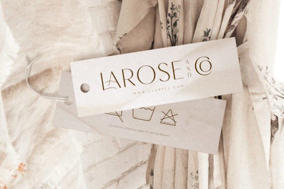 Carest Font - Preview 3