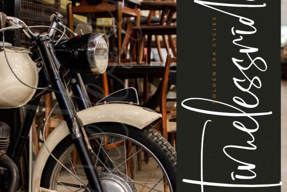 Bluestone Nostalgia Font - Preview 5