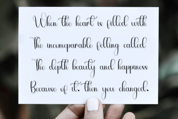 Mandalika Signature Font font preview - 5