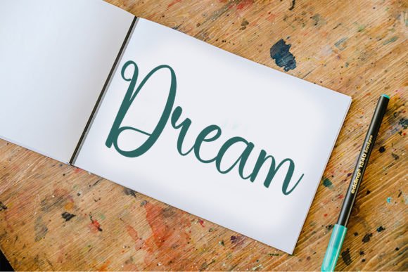 Delight Font - Preview 5