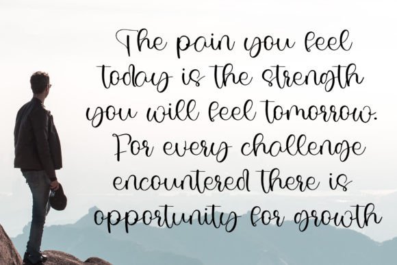 Growly Font - Preview 2