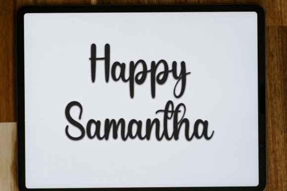 Beautiful Character Font - Preview 3
