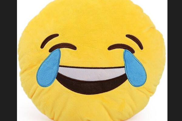 Emoji Smile Pillow Ith in the Hoop