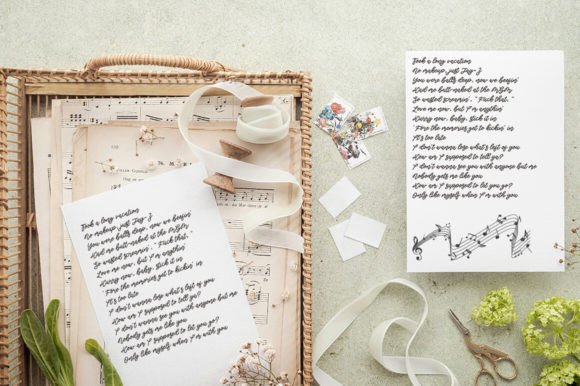 Romance Signature Font PNG with transparent background - Preview 1