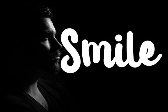 Friday California Font - Preview 2