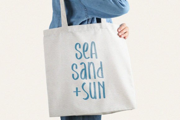 Amazing Dolphine Font - Preview 2