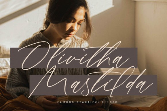 Centtores Pasture Font - Preview 1