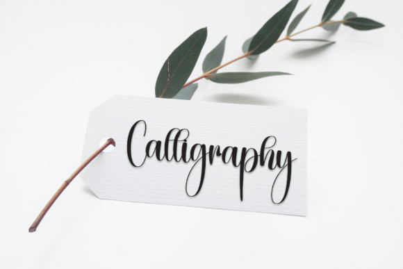 Bachelorette Font - Preview 4