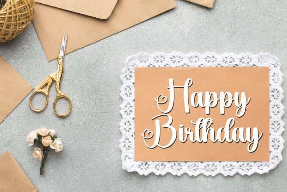 Heart Madelyn Font PNG with transparent background - Preview 4