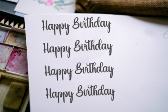 Beautiful Summer Font - Preview 5
