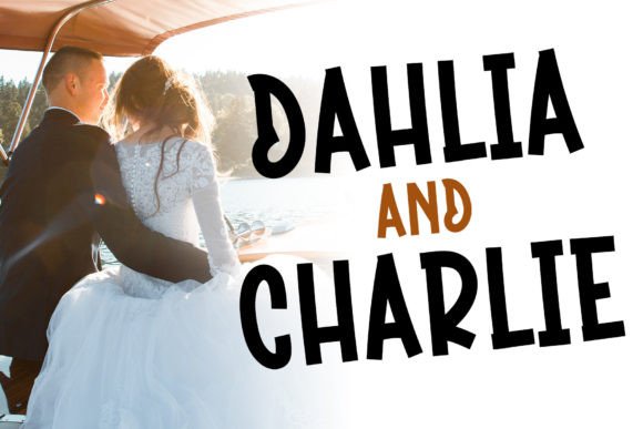 Delight Loving Font - Preview 1