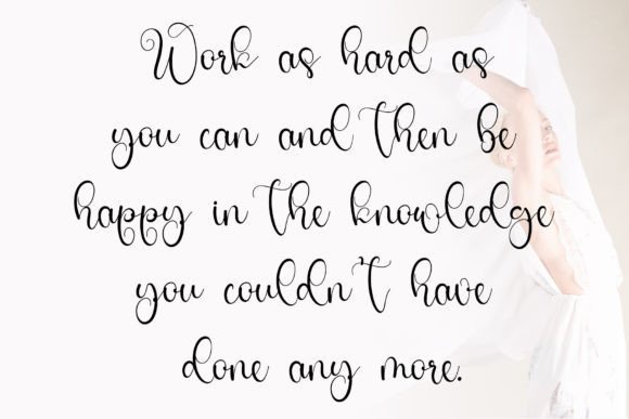 Brilliant Girly Font - Preview 3