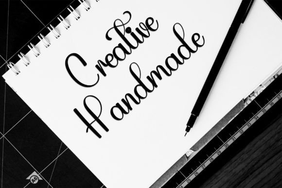 Beautiful Sunshine Font - Preview 5