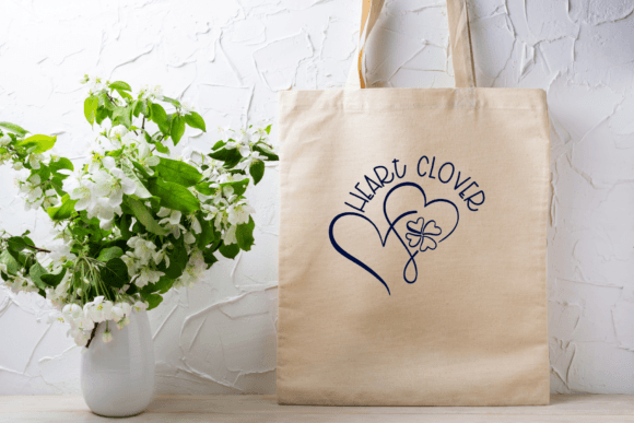 Heart Clover Font PNG with transparent background - Preview 4