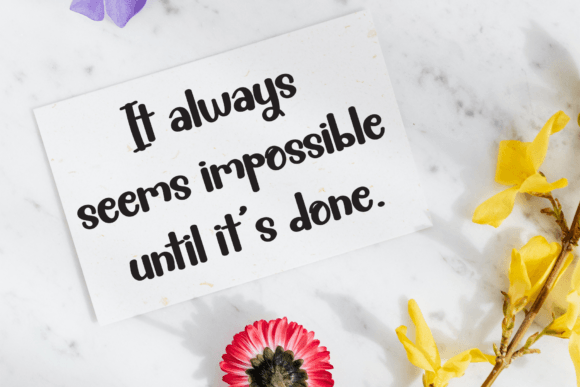 Moonoline Font font preview - 2